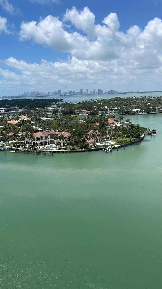 6900 Bay Dr #7A, Miami Beach FL 33141