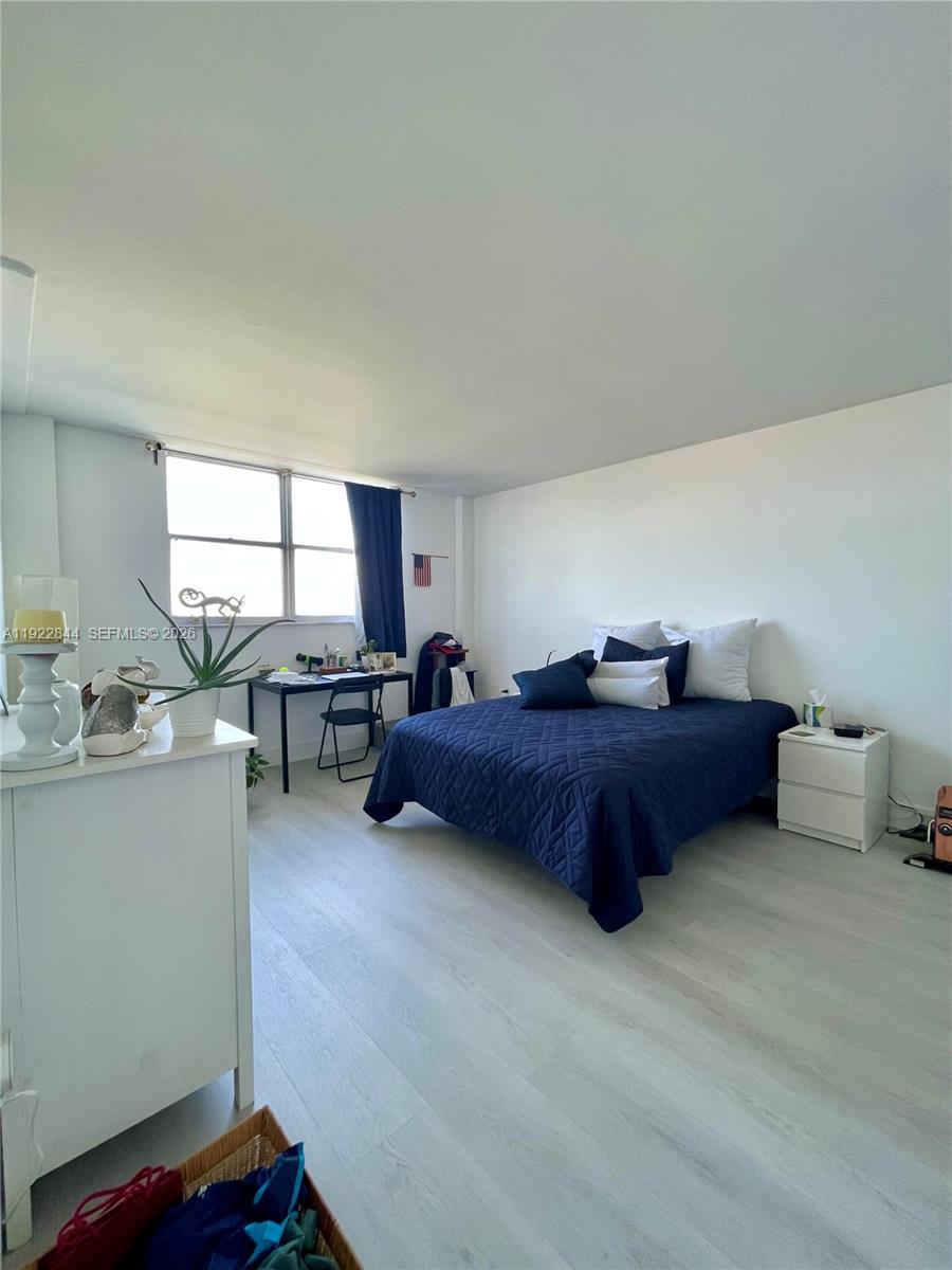 6900 Bay Dr #7A, Miami Beach FL 33141