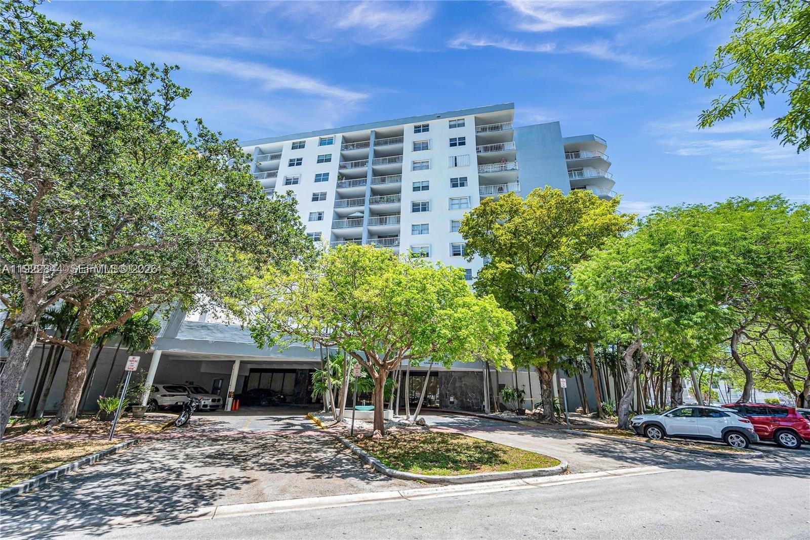 6900 Bay Dr #7A, Miami Beach FL 33141