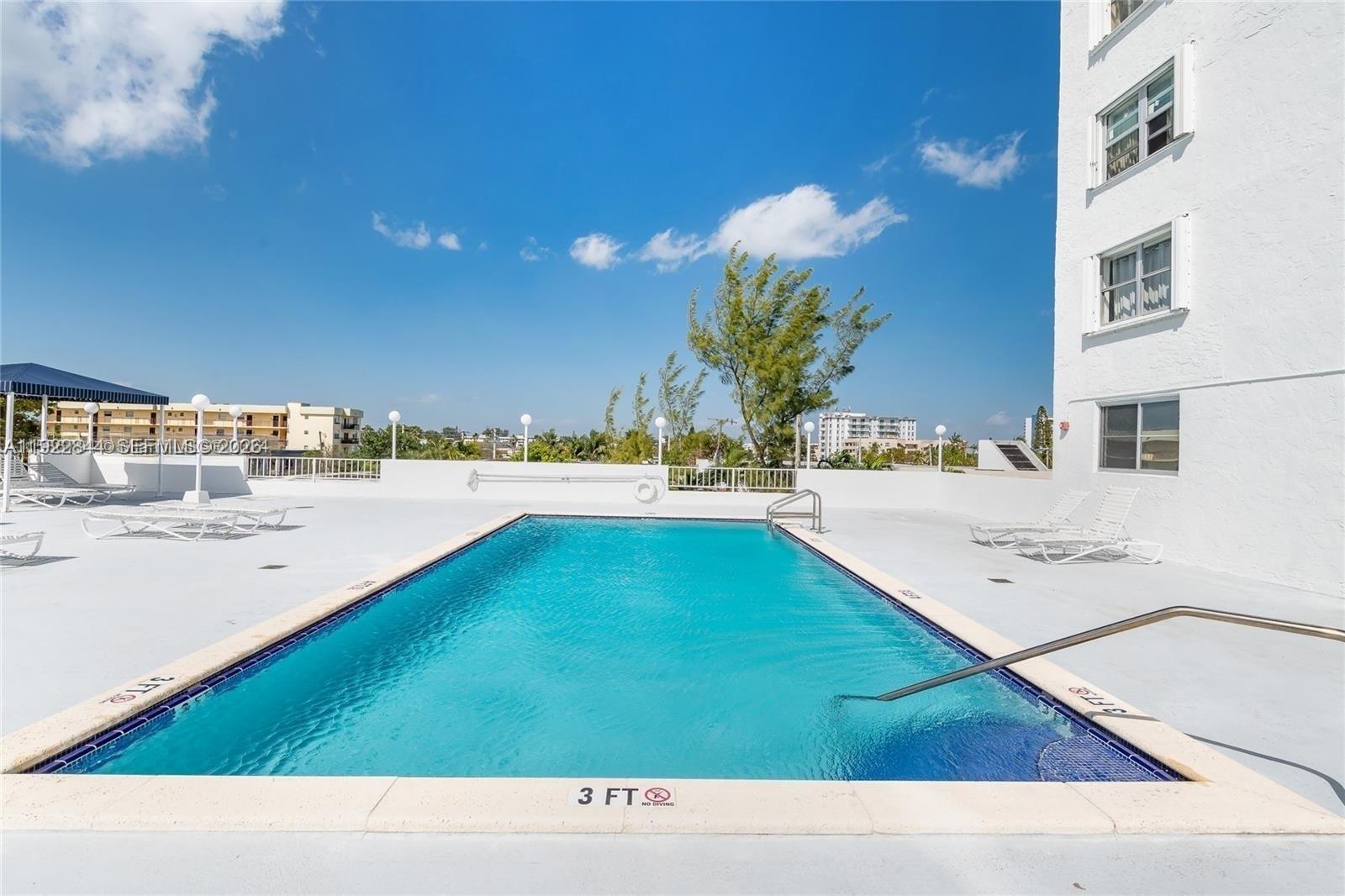 6900 Bay Dr #7A, Miami Beach FL 33141