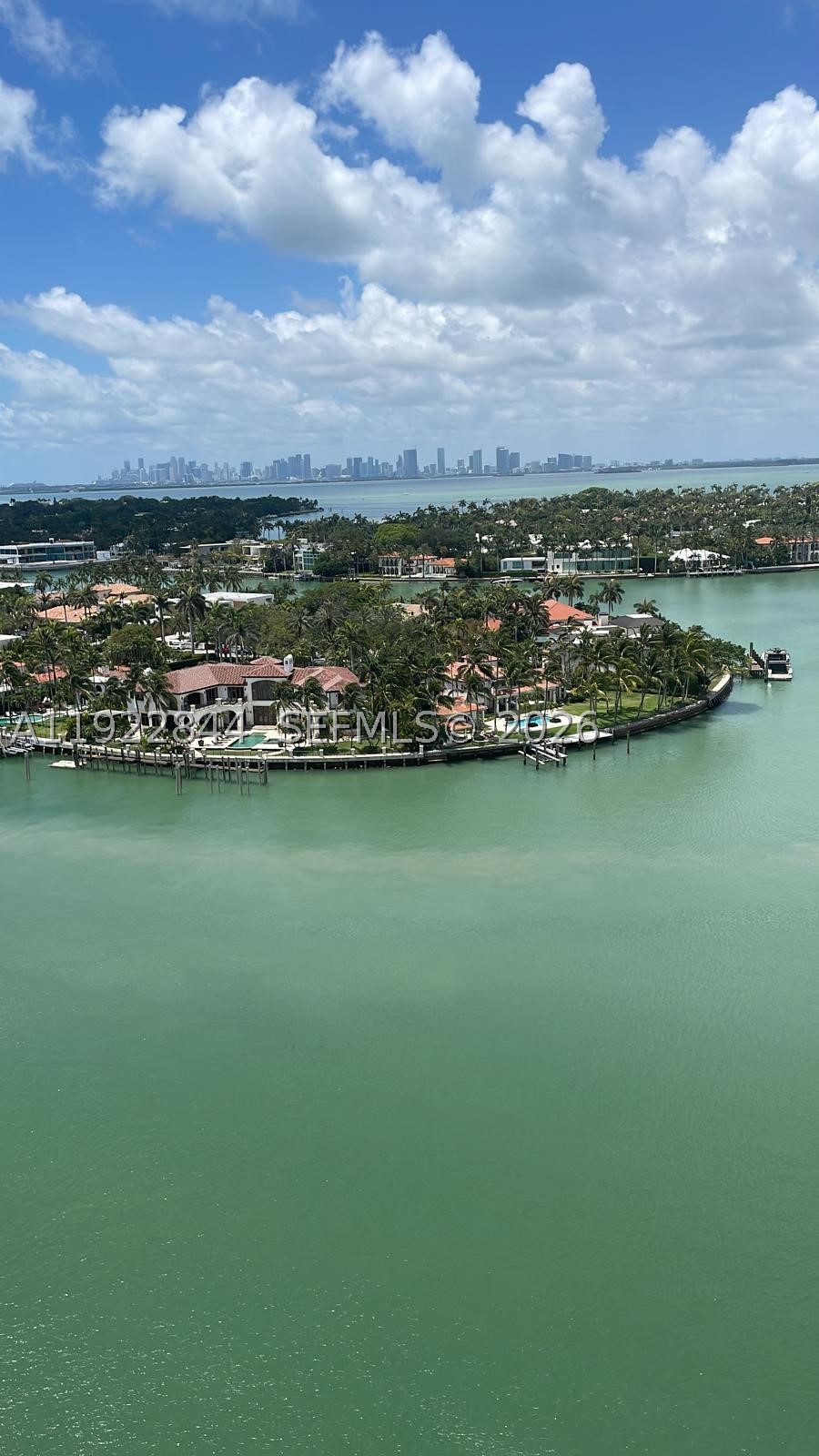 6900 Bay Dr #7A, Miami Beach FL 33141