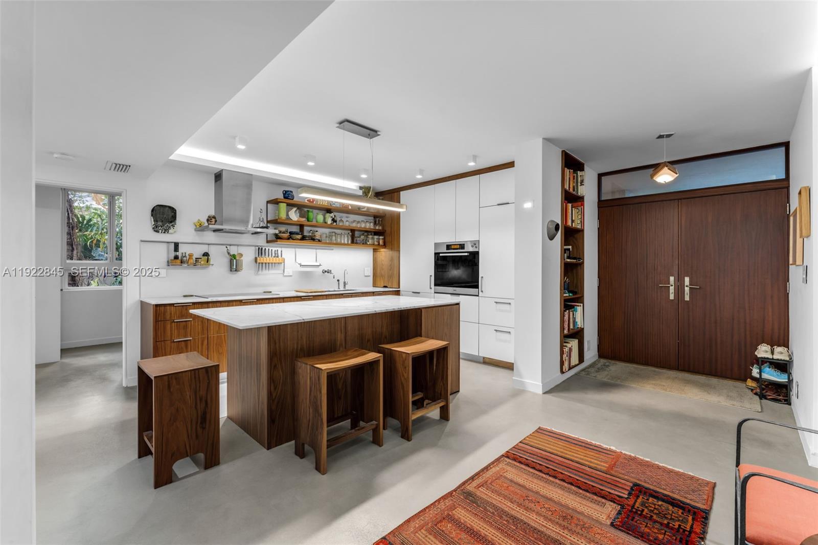 161 Crandon Blvd #125, Key Biscayne FL 33149