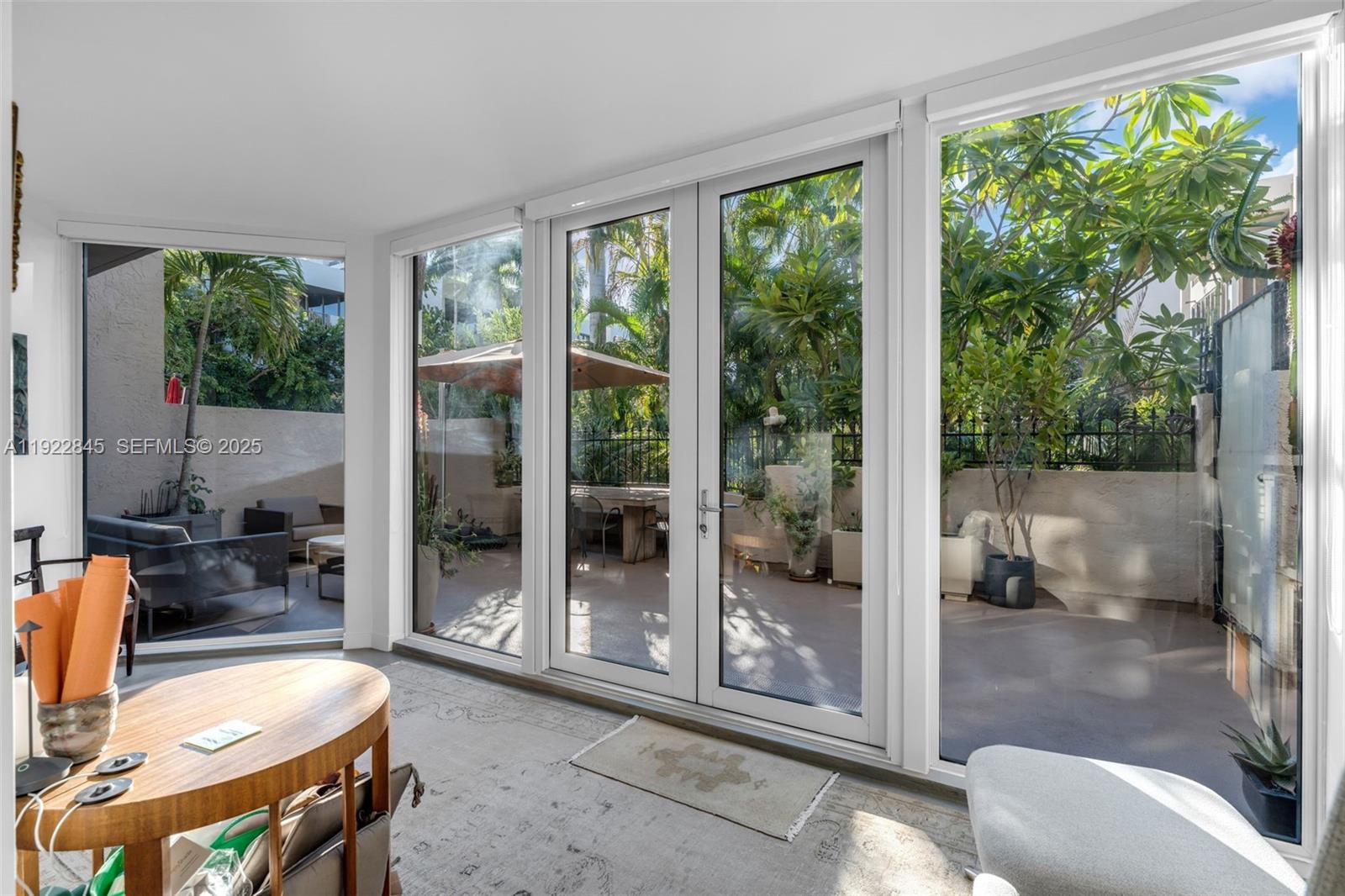 161 Crandon Blvd #125, Key Biscayne FL 33149