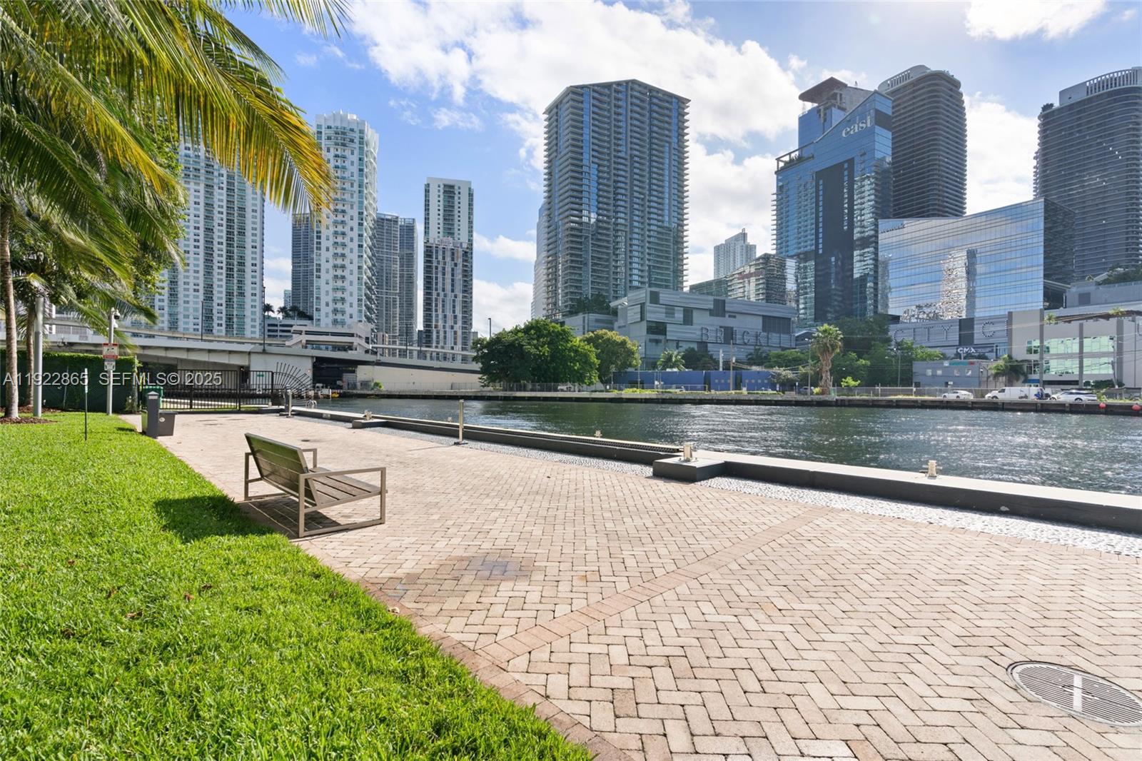 350 S Miami Ave #1803, Miami FL 33130