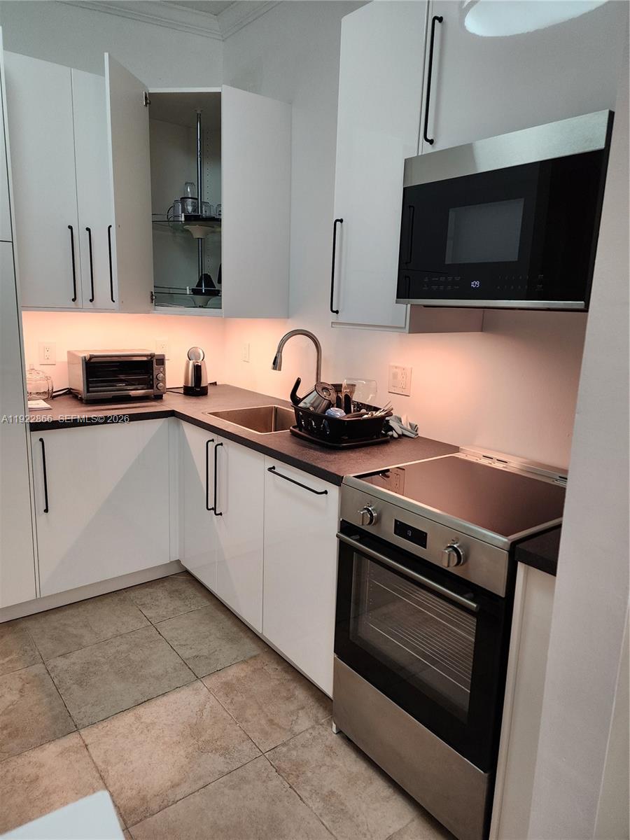 9978 N Belfort Cir #206, Tamarac FL 33321