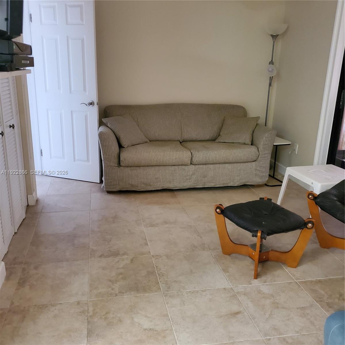 9978 N Belfort Cir #206, Tamarac FL 33321