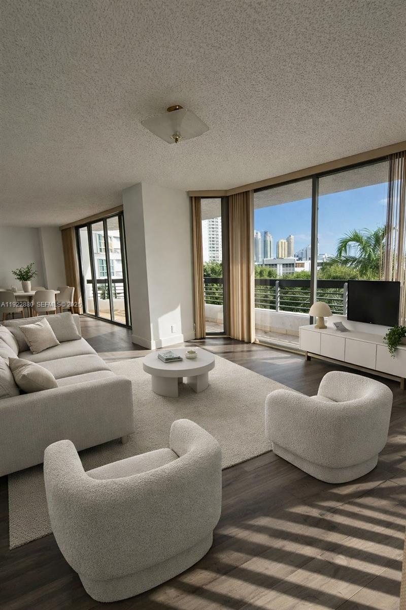 3400 NE 192nd St #504, Aventura FL 33180