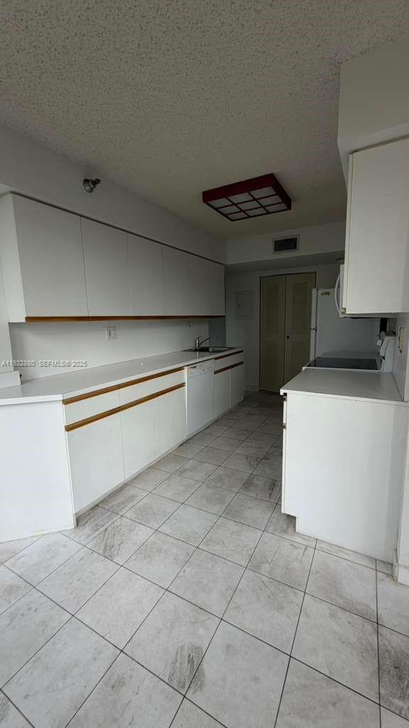 3400 NE 192nd St #504, Aventura FL 33180