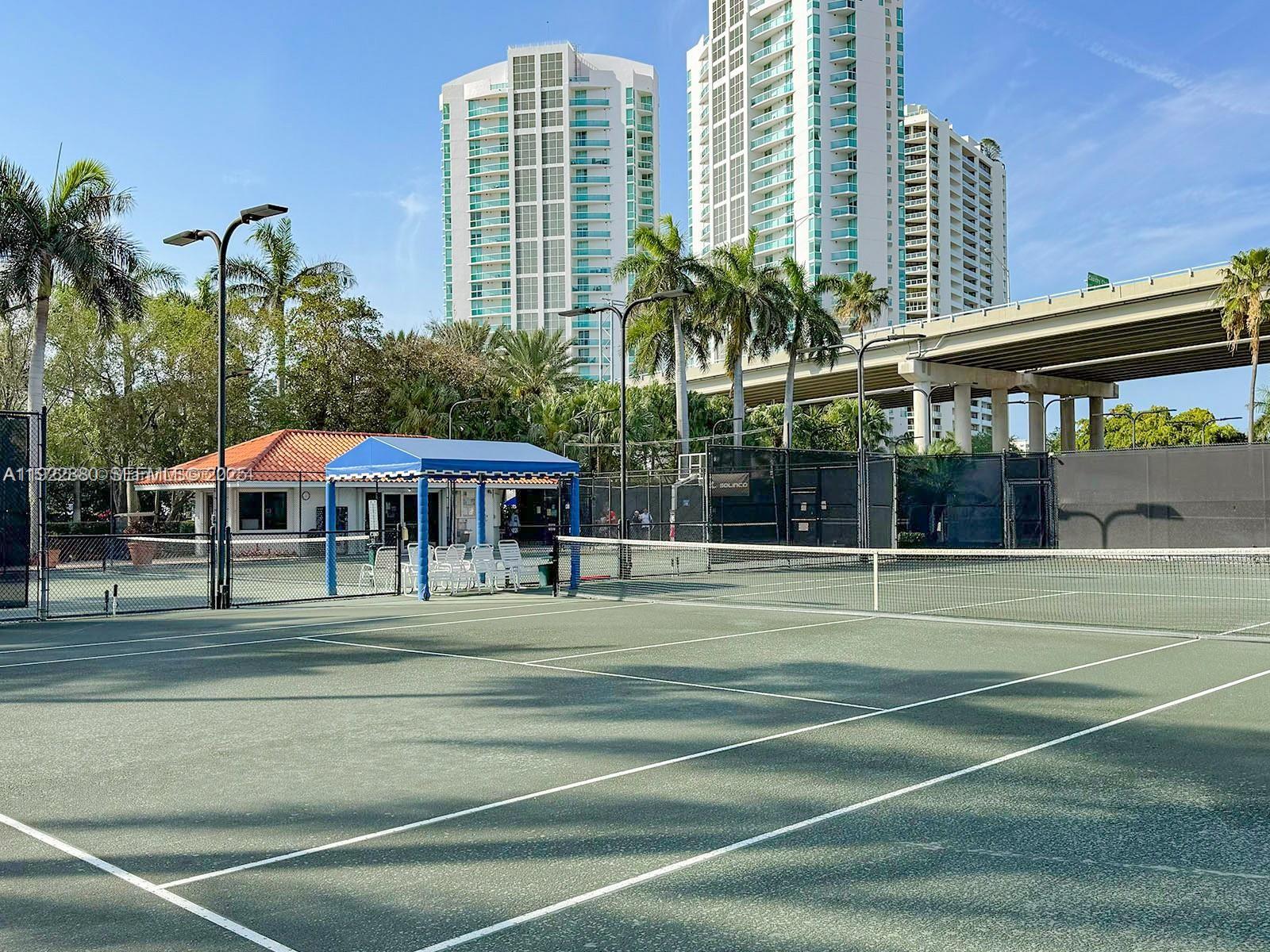 3400 NE 192nd St #504, Aventura FL 33180