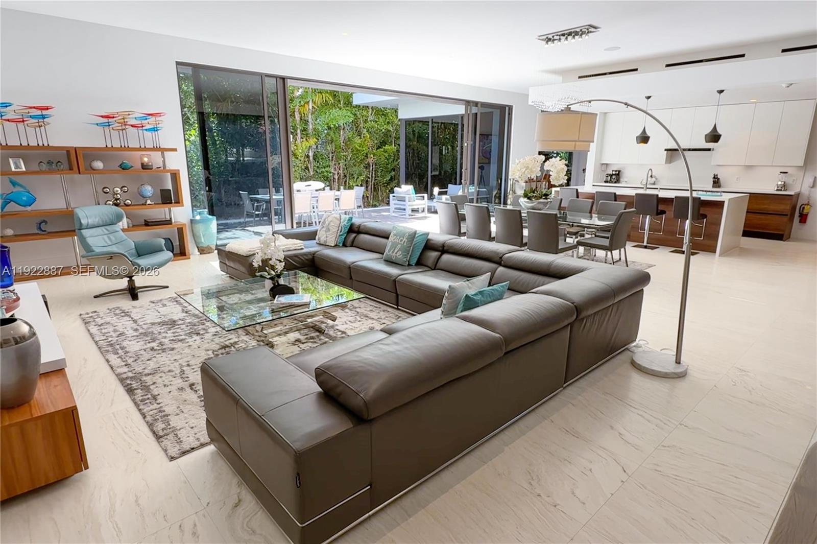 7501 Coquina Dr, North Bay Village FL 33141