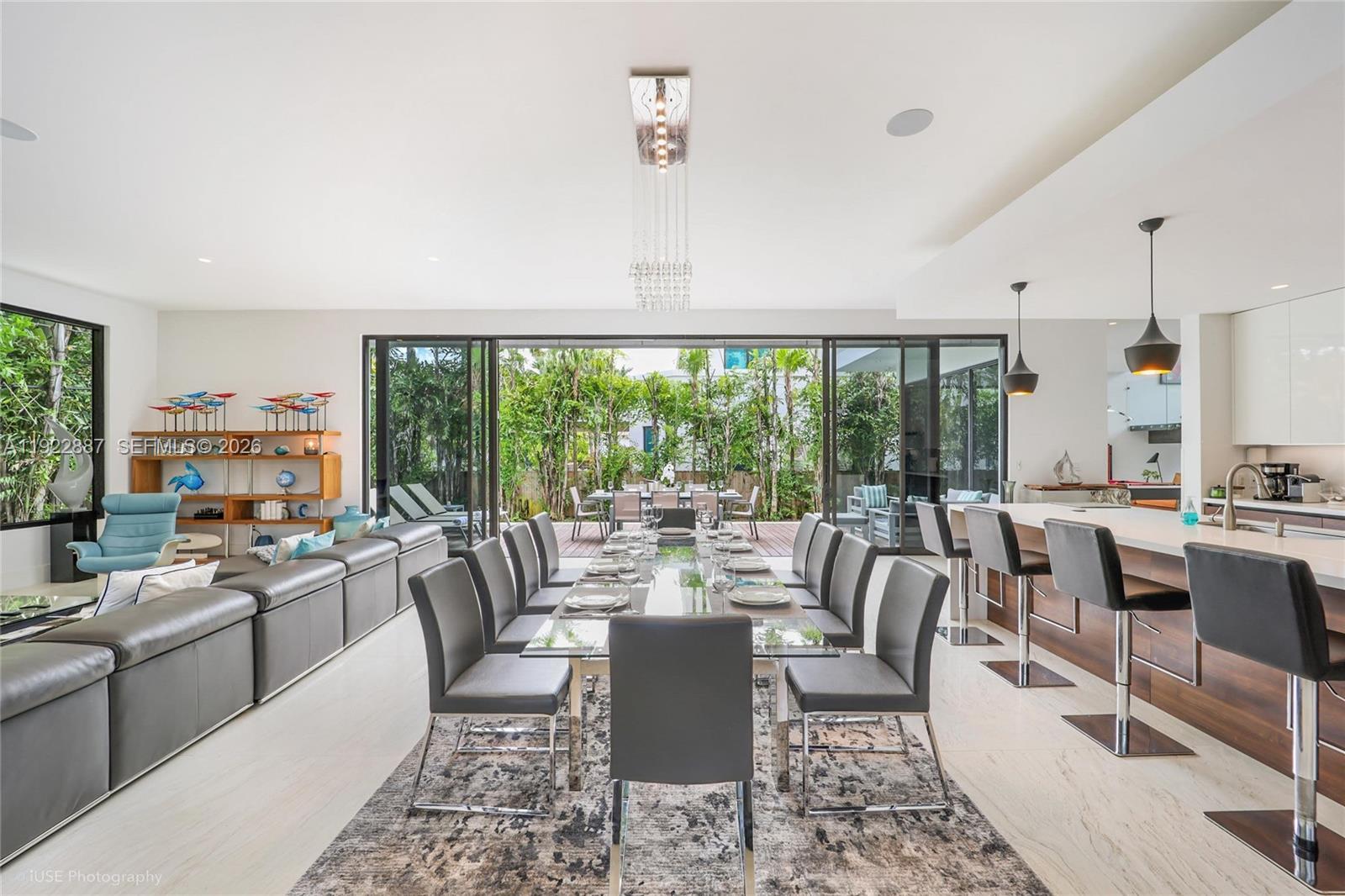 7501 Coquina Dr, North Bay Village FL 33141