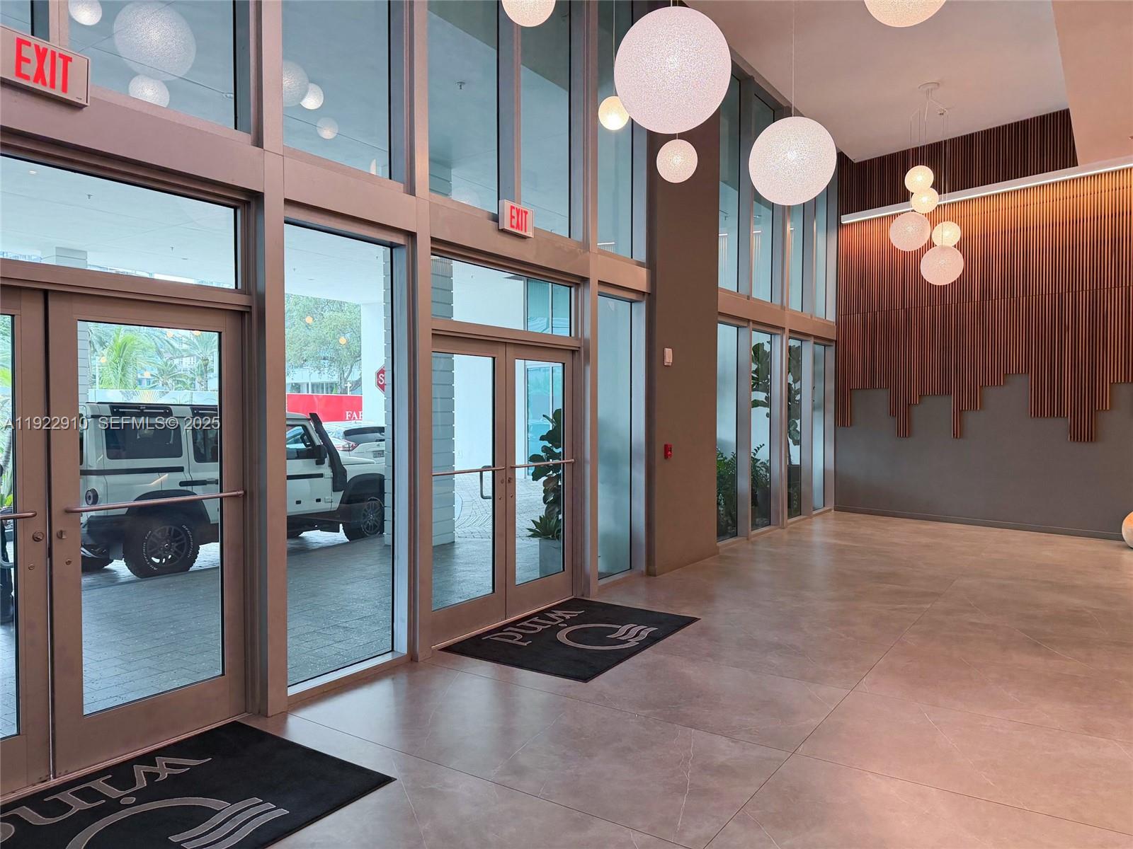 350 S Miami Ave #1803, Miami FL 33130
