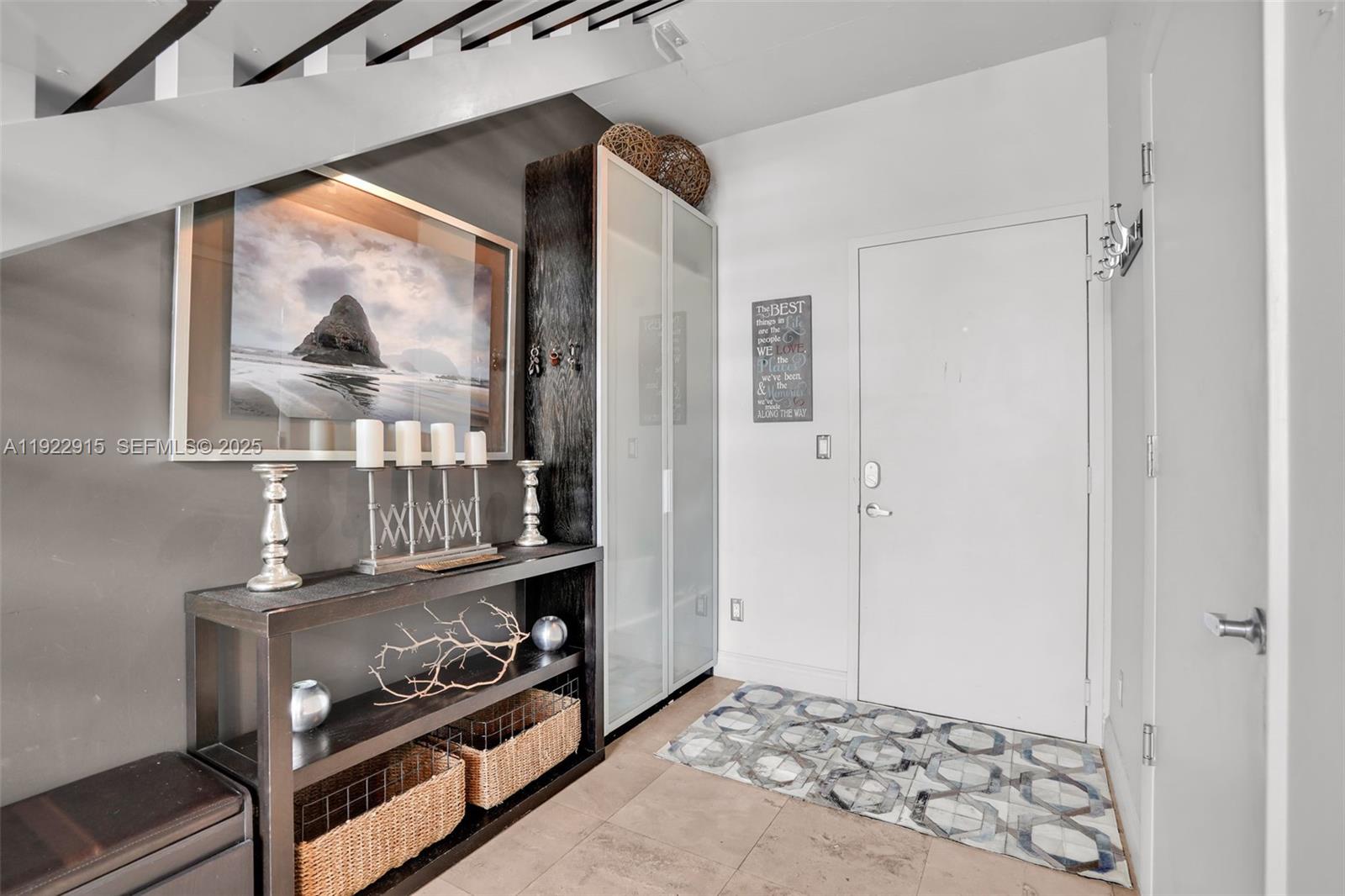 690 SW 1st Ct #2315, Miami FL 33130