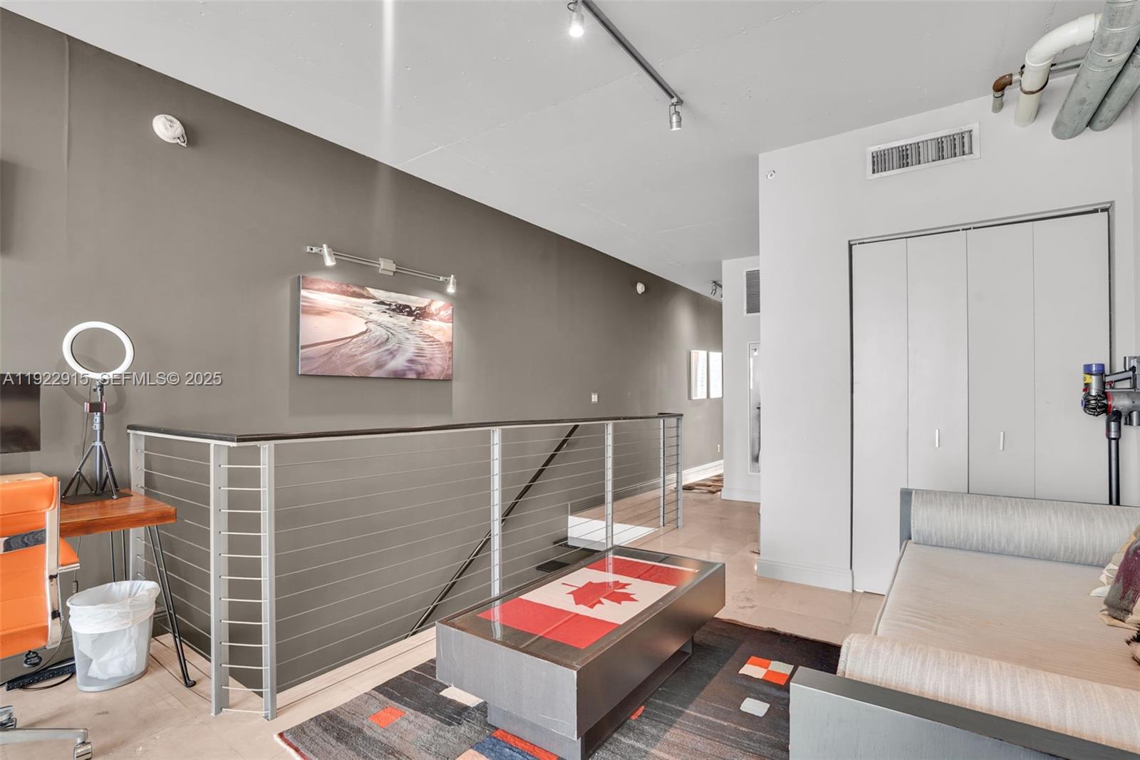 690 SW 1st Ct #2315, Miami FL 33130