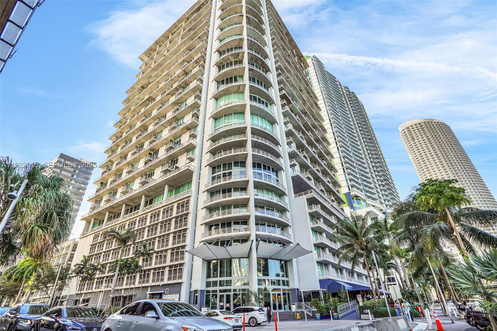 690 SW 1st Ct #2315, Miami FL 33130