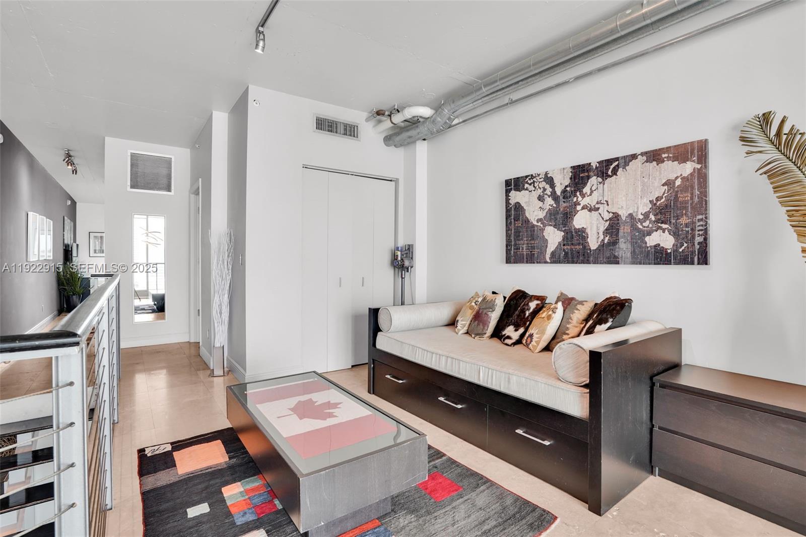 690 SW 1st Ct #2315, Miami FL 33130