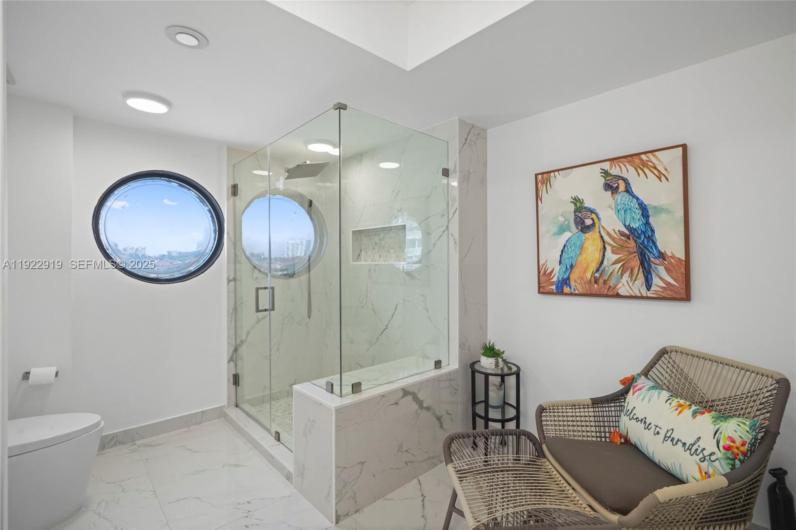 1000 W Island Blvd #504, Aventura FL 33160