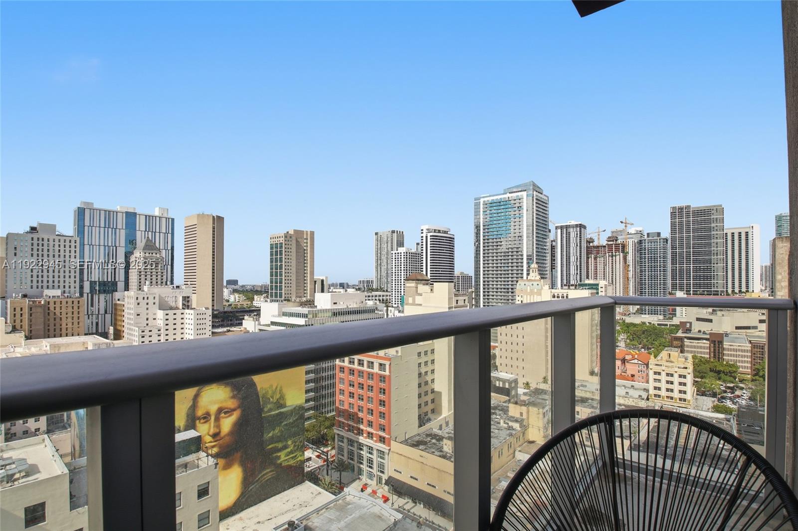 151 SE 1st St #1810, Miami FL 33131