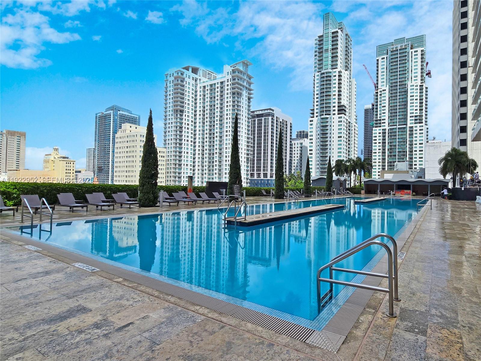 50 Biscayne Blvd #3107, Miami FL 33132