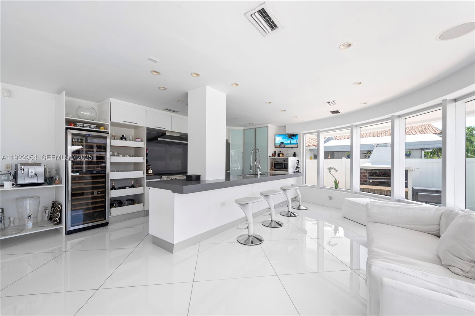 3344 NE 167th St, North Miami Beach FL 33160
