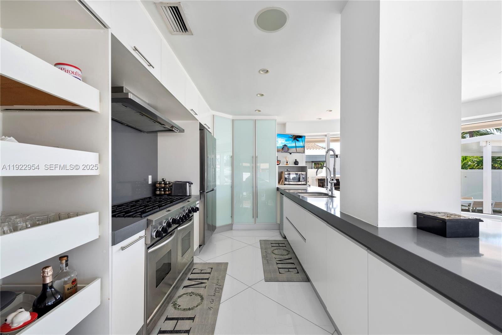 3344 NE 167th St, North Miami Beach FL 33160