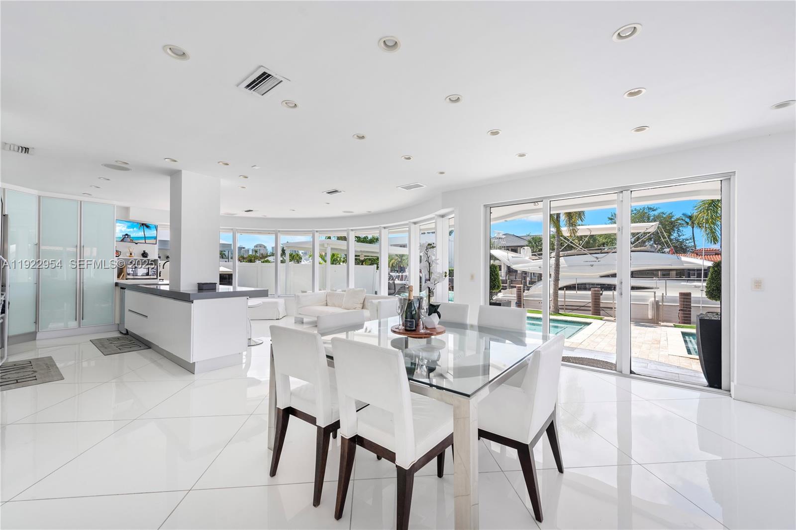3344 NE 167th St, North Miami Beach FL 33160
