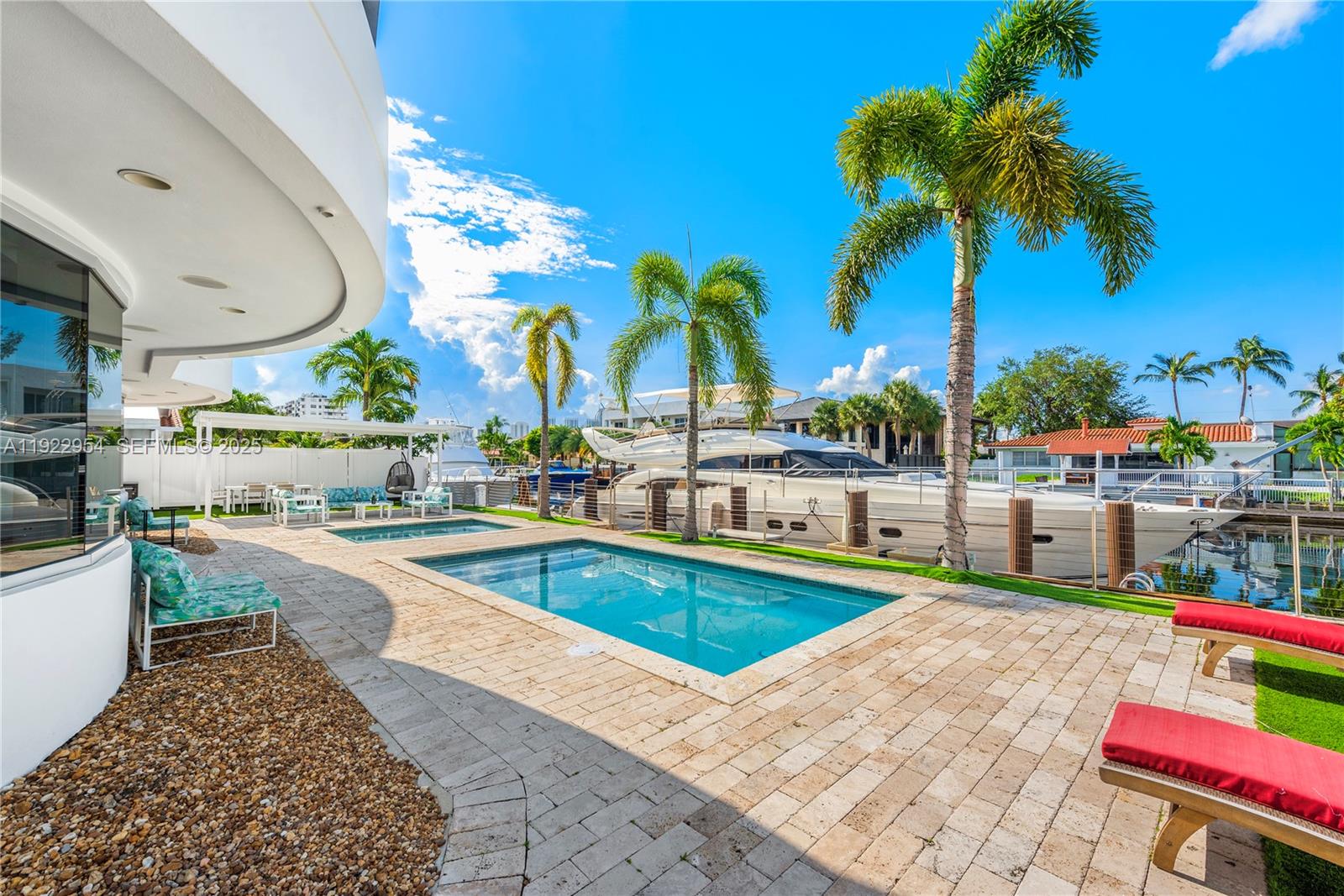 3344 NE 167th St, North Miami Beach FL 33160