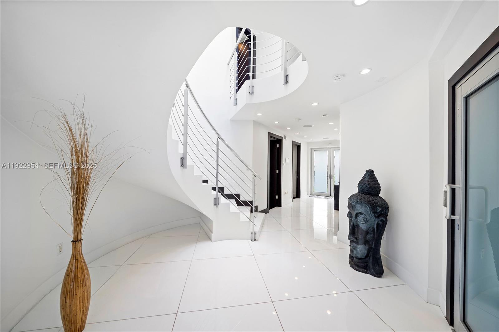 3344 NE 167th St, North Miami Beach FL 33160
