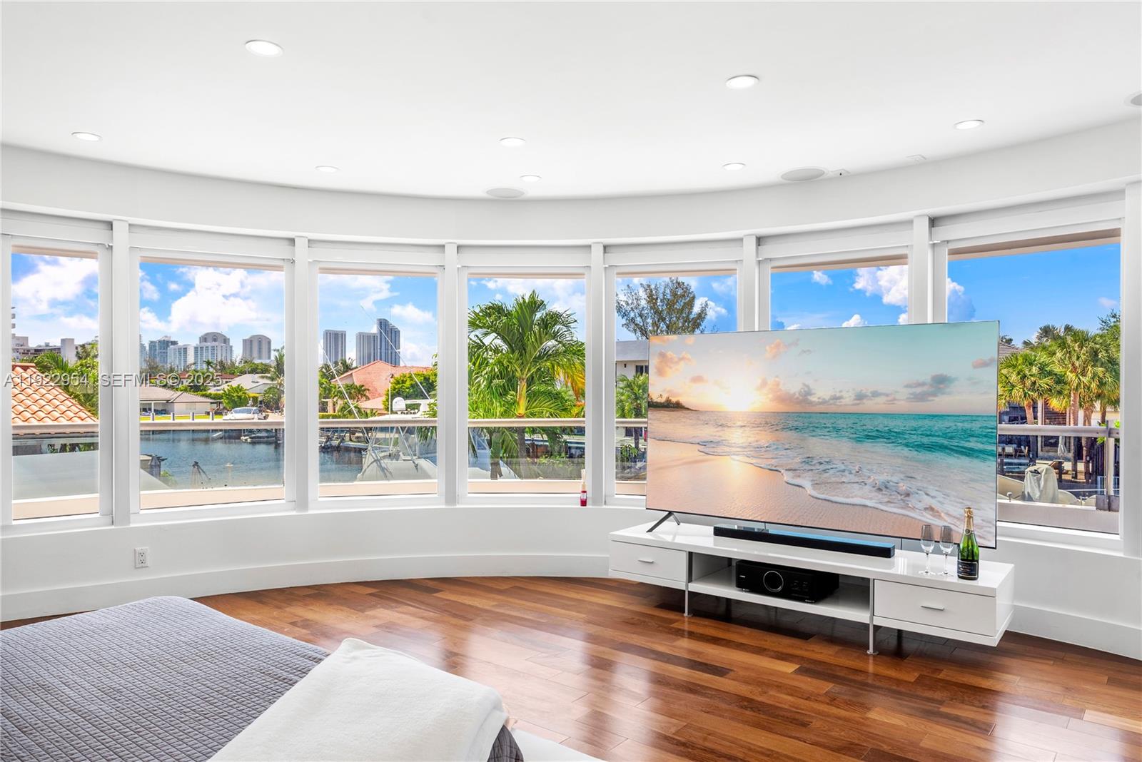 3344 NE 167th St, North Miami Beach FL 33160