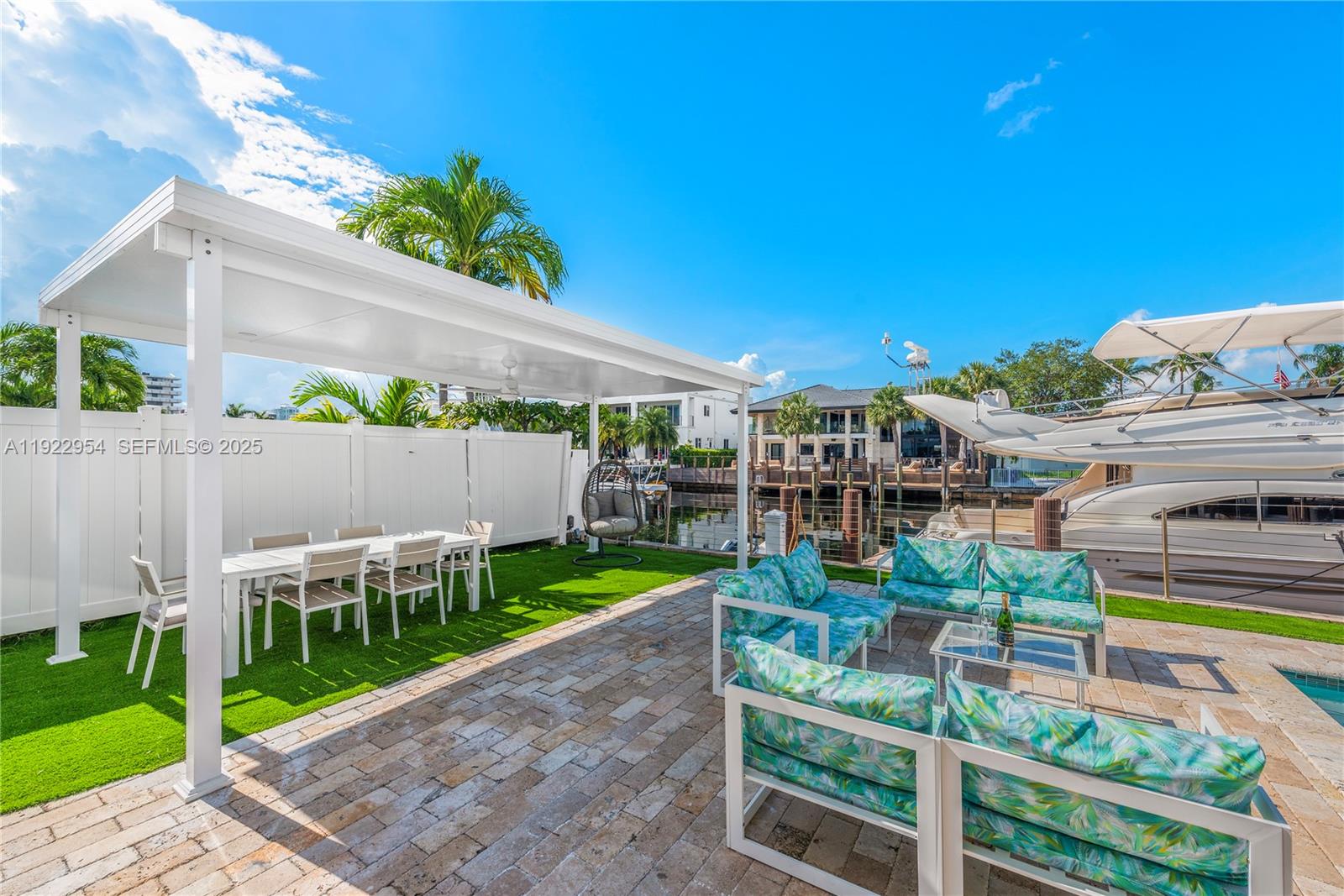 3344 NE 167th St, North Miami Beach FL 33160