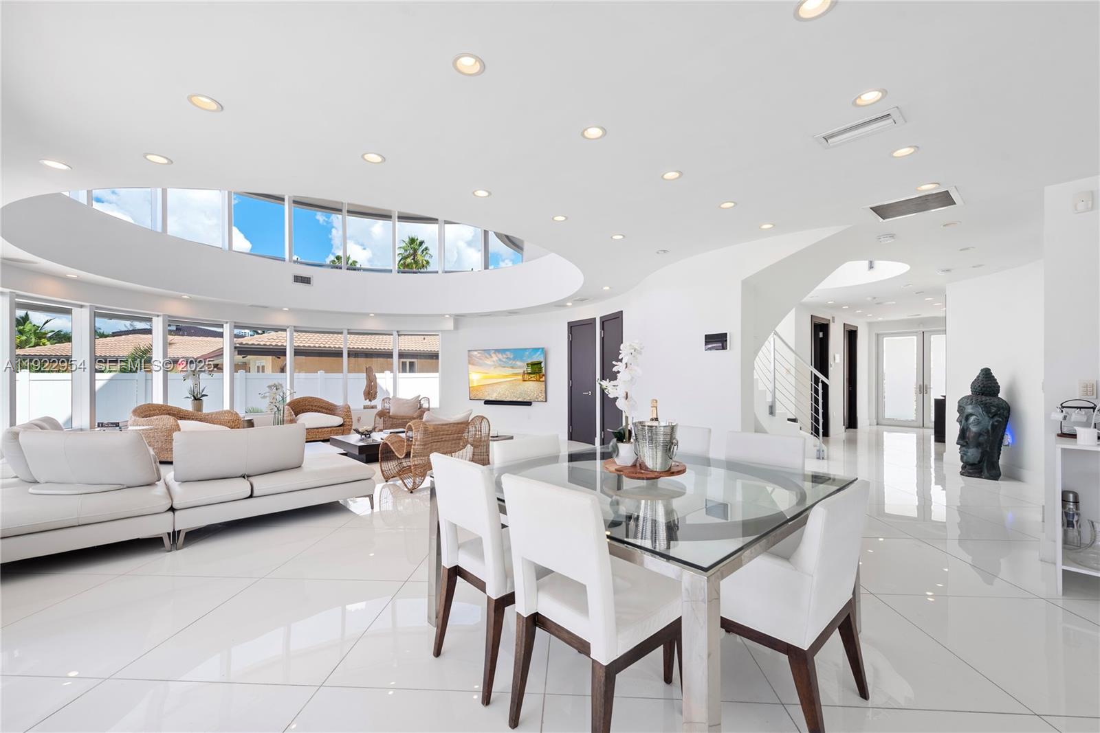 3344 NE 167th St, North Miami Beach FL 33160