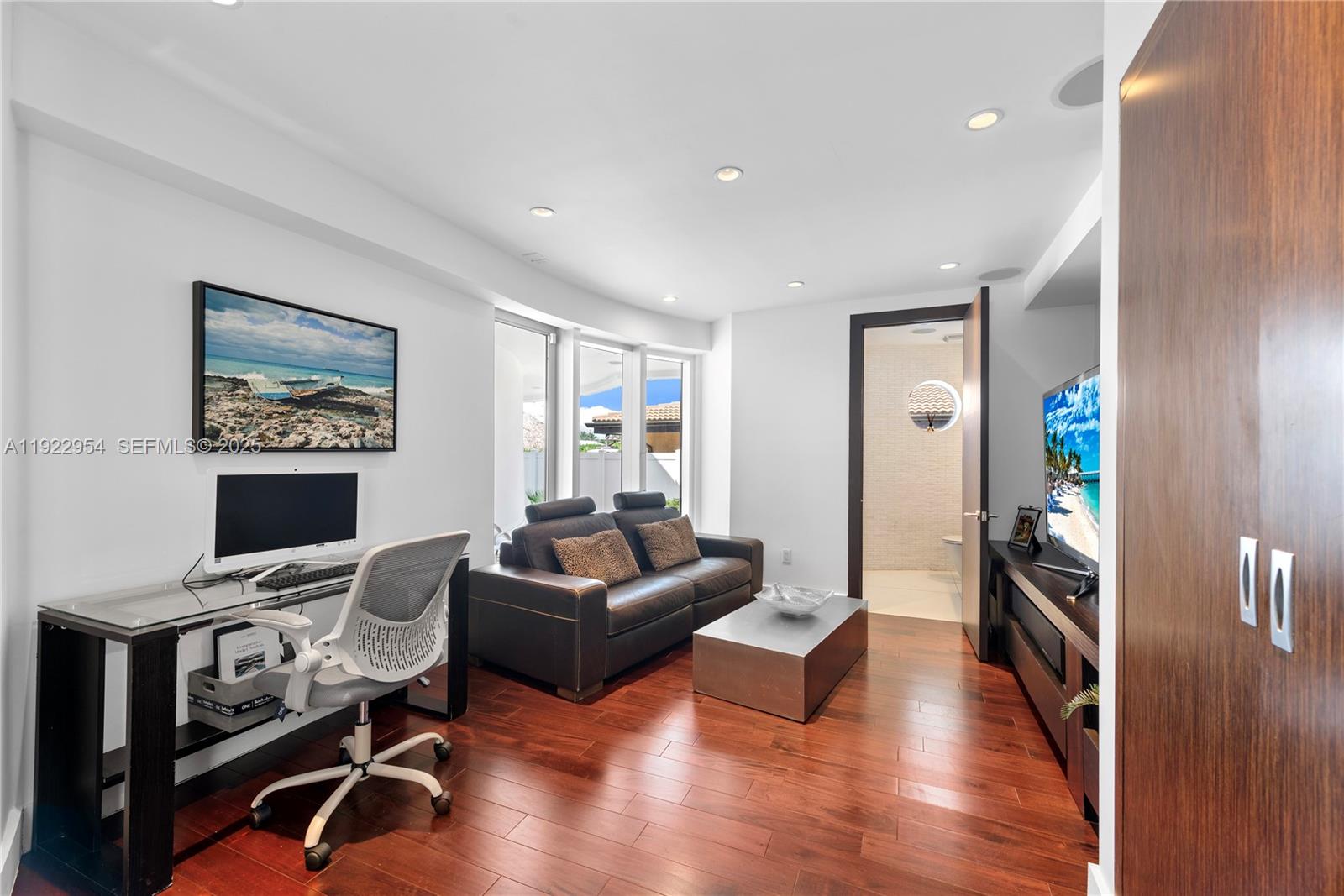 3344 NE 167th St, North Miami Beach FL 33160