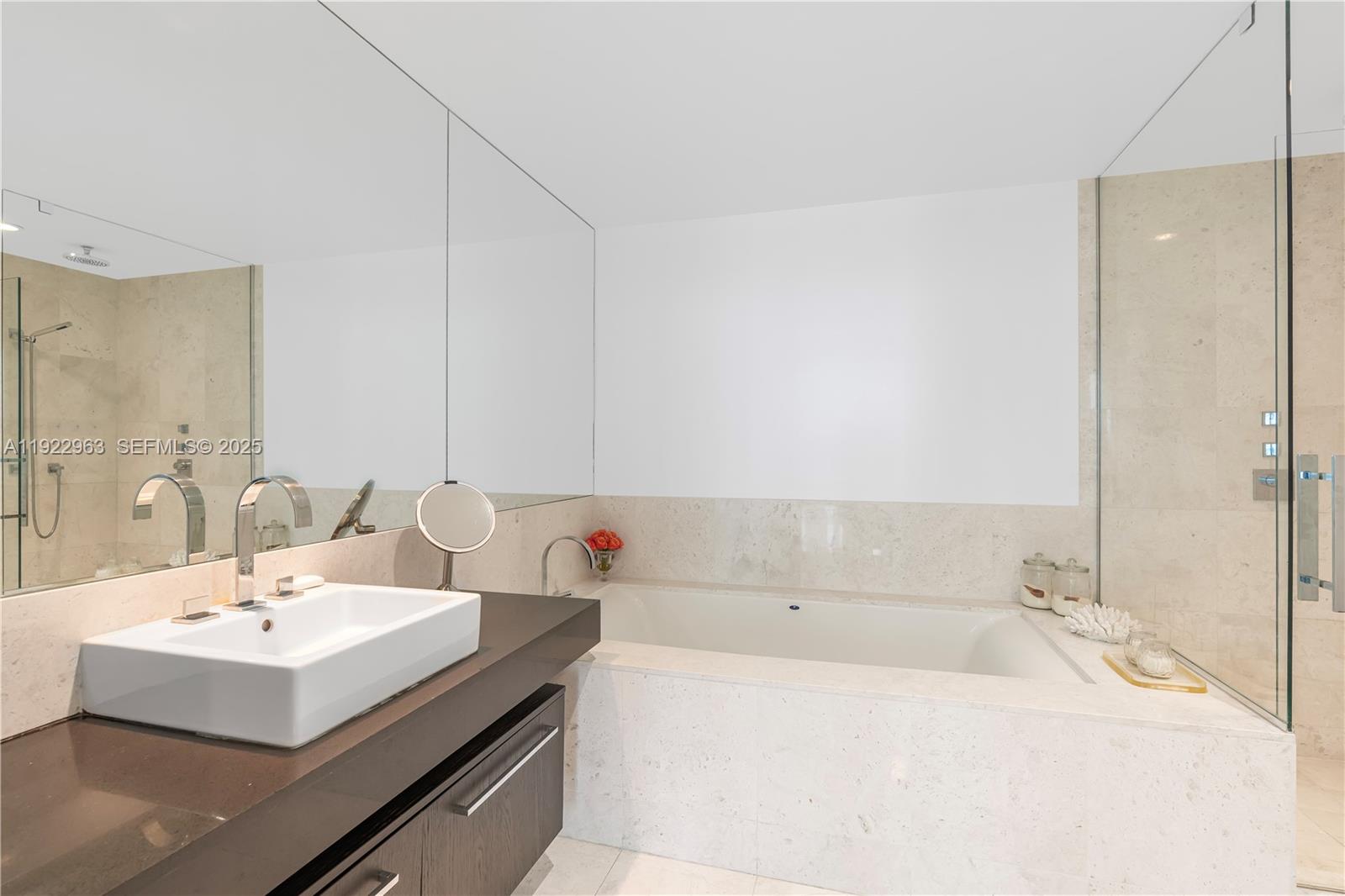 17121 Collins Ave #903, Sunny Isles Beach FL 33160