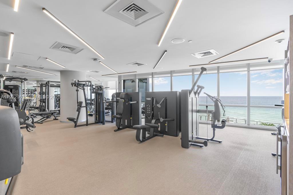17121 Collins Ave #903, Sunny Isles Beach FL 33160