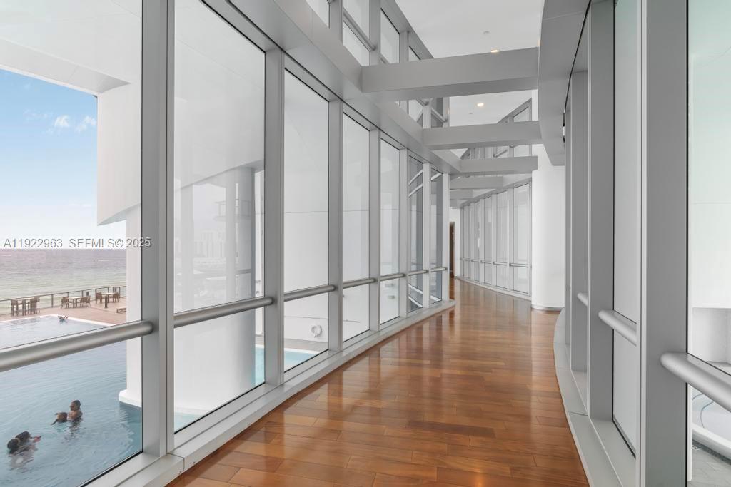 17121 Collins Ave #903, Sunny Isles Beach FL 33160