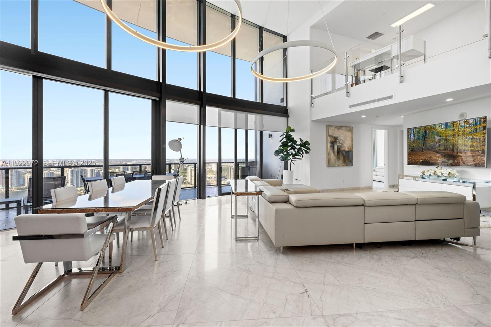 18555 Collins Ave #4404, Sunny Isles Beach FL 33160