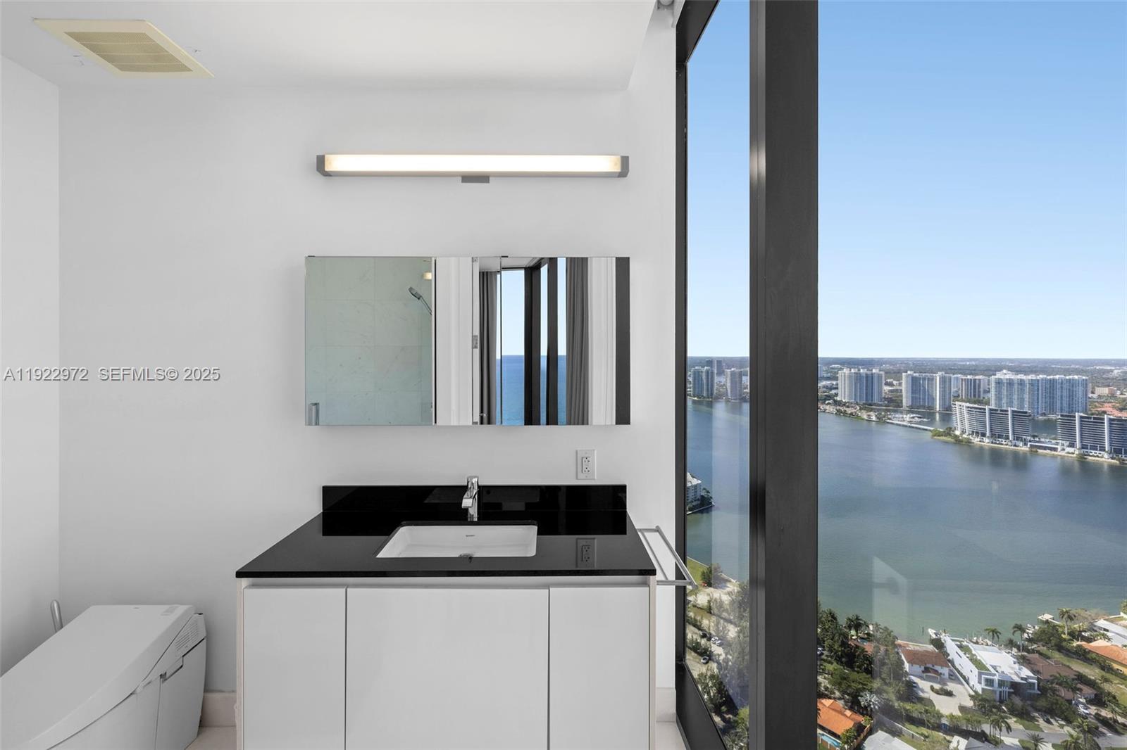 18555 Collins Ave #4404, Sunny Isles Beach FL 33160