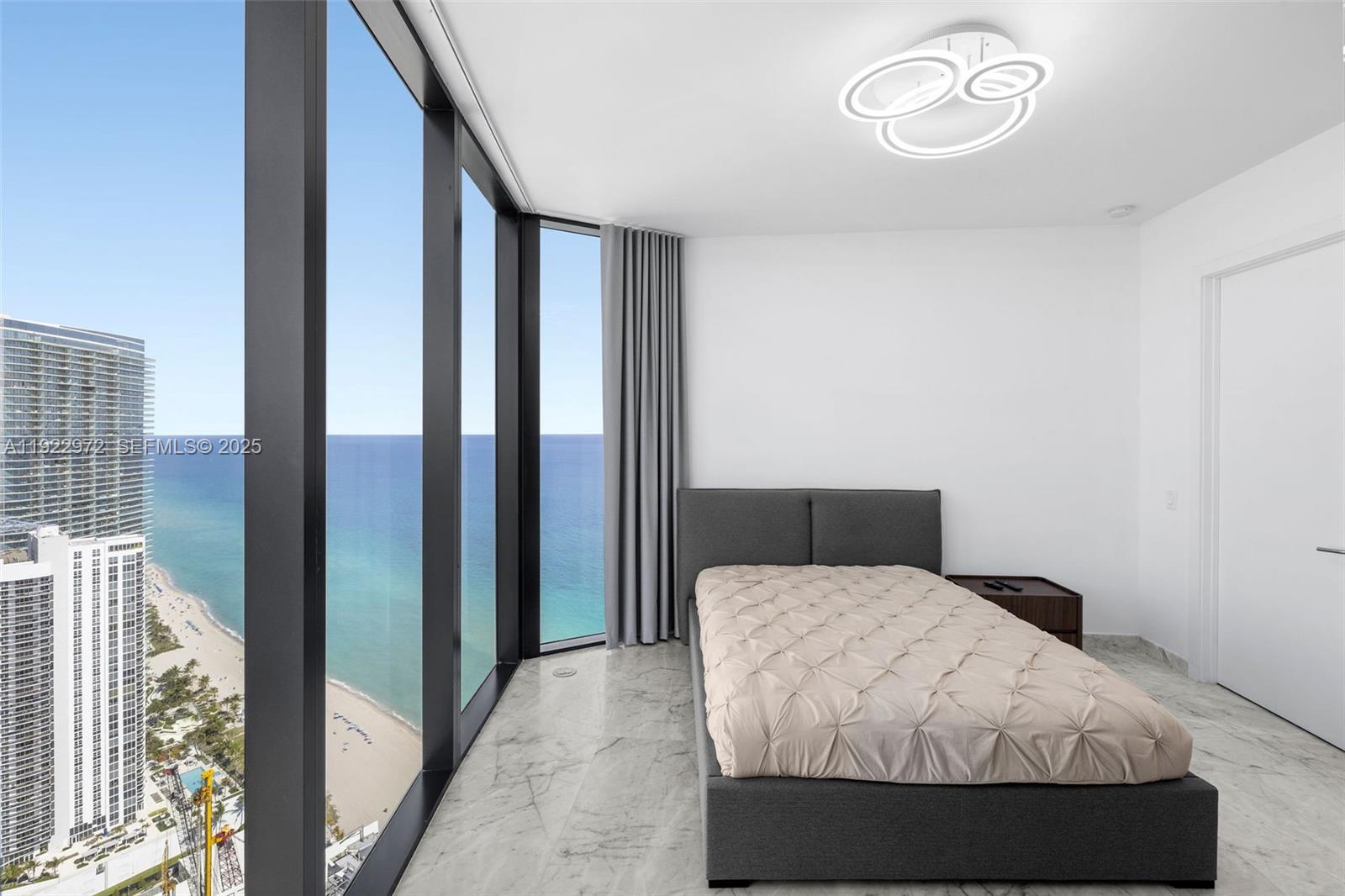 18555 Collins Ave #4404, Sunny Isles Beach FL 33160