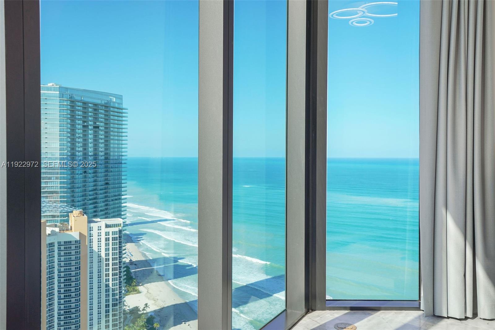 18555 Collins Ave #4404, Sunny Isles Beach FL 33160