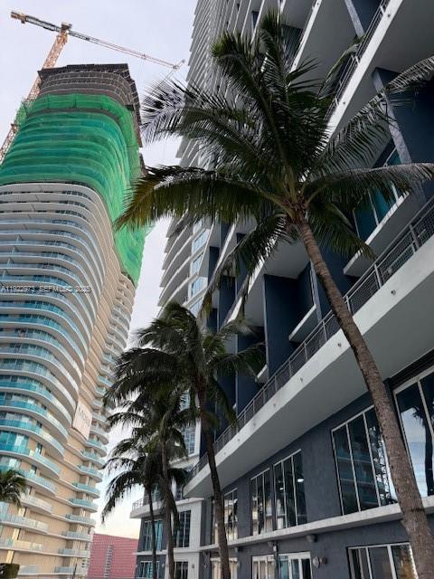 60 SW 13th St #3620, Miami FL 33130