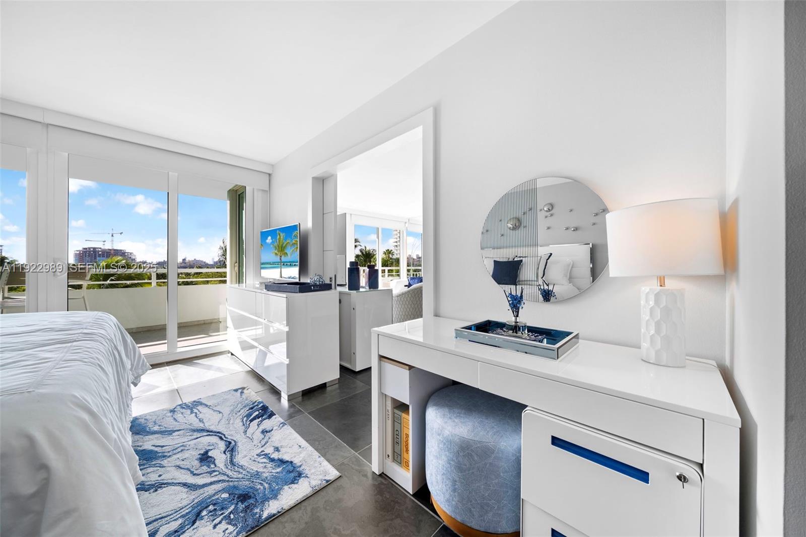 400 S Pointe Dr #401, Miami Beach FL 33139
