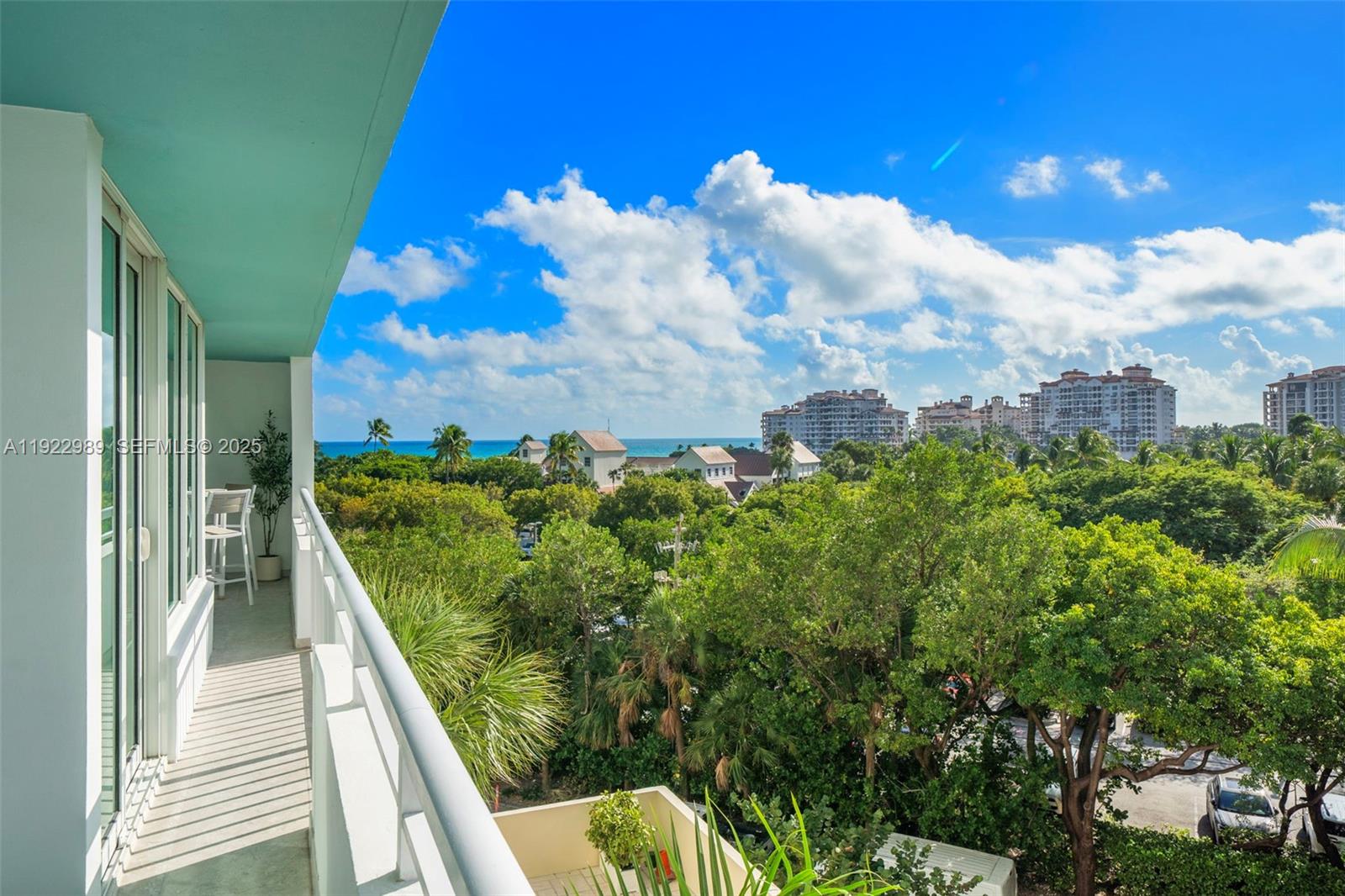 400 S Pointe Dr #401, Miami Beach FL 33139
