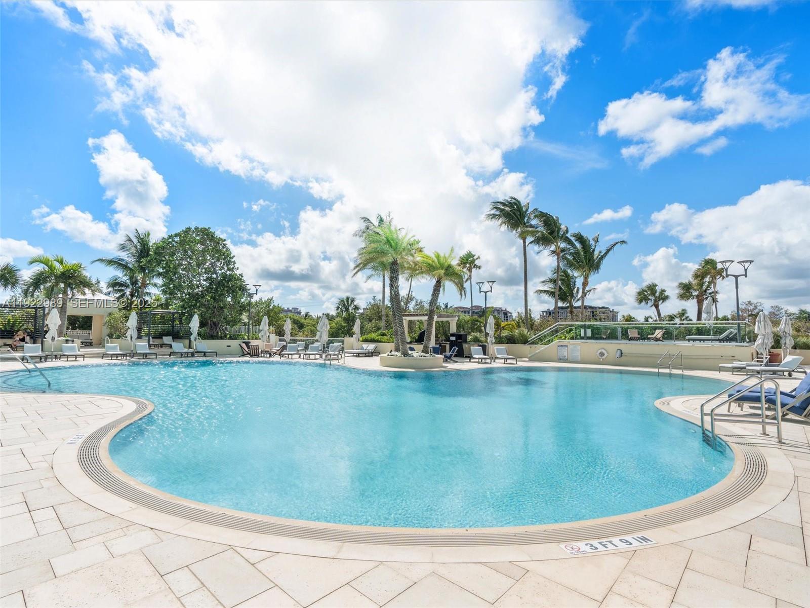 400 S Pointe Dr #401, Miami Beach FL 33139