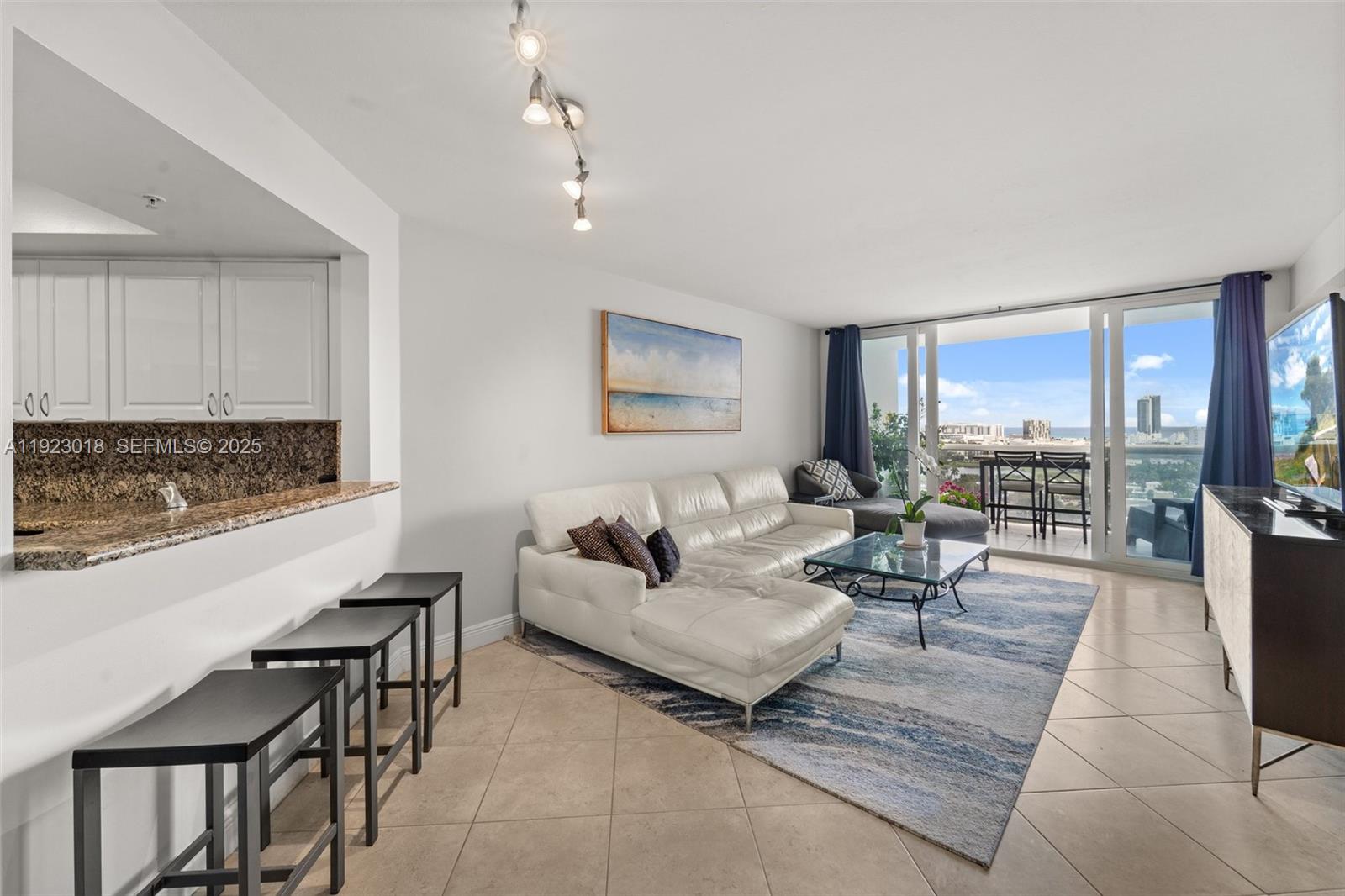 1900 Sunset Harbour Dr #2115, Miami Beach FL 33139