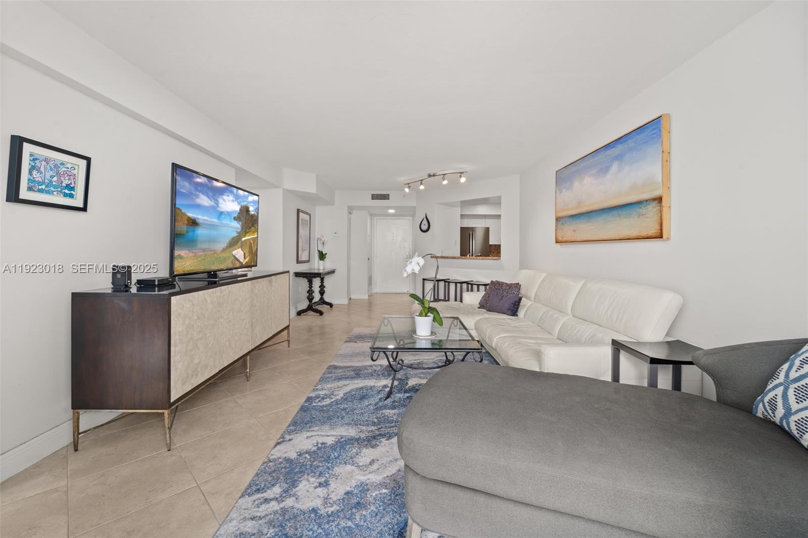 1900 Sunset Harbour Dr #2115, Miami Beach FL 33139