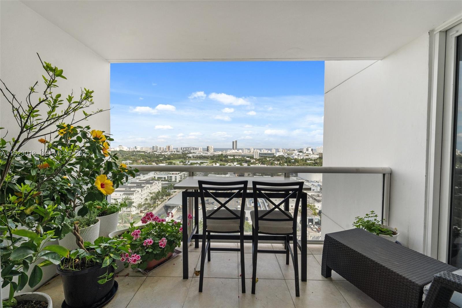 1900 Sunset Harbour Dr #2115, Miami Beach FL 33139