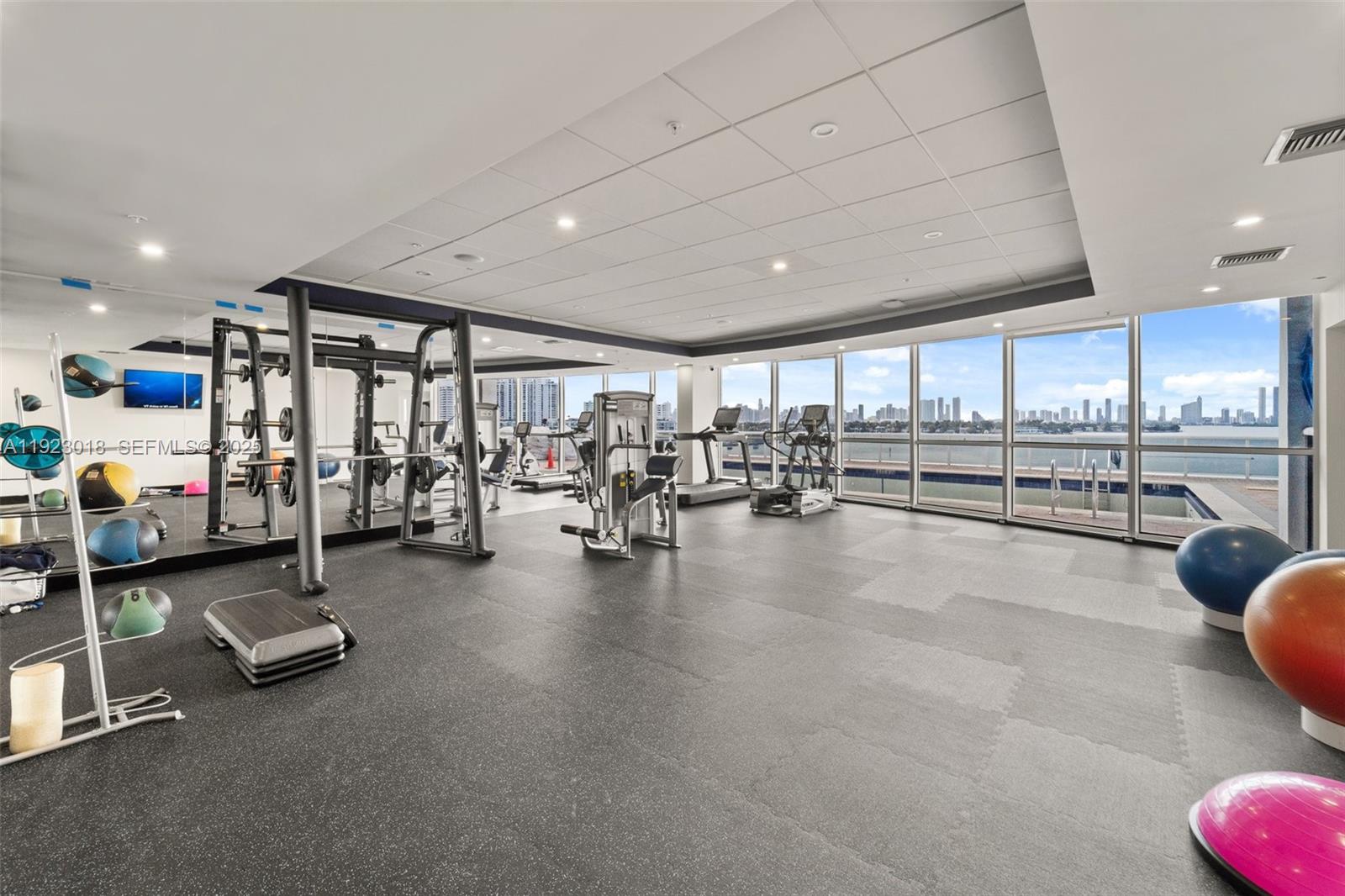 1900 Sunset Harbour Dr #2115, Miami Beach FL 33139