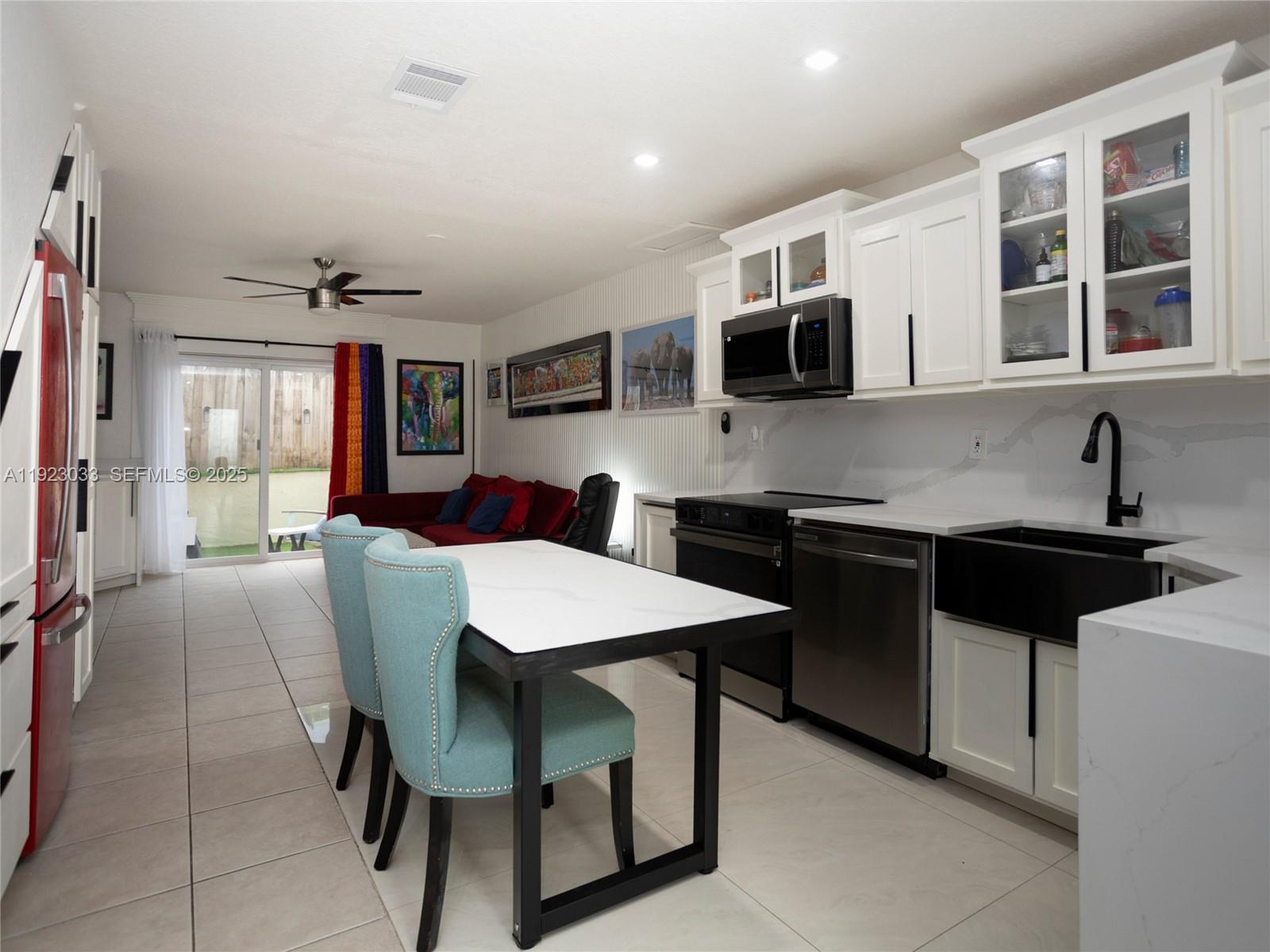 437 SW 3rd St #2, Miami FL 33130