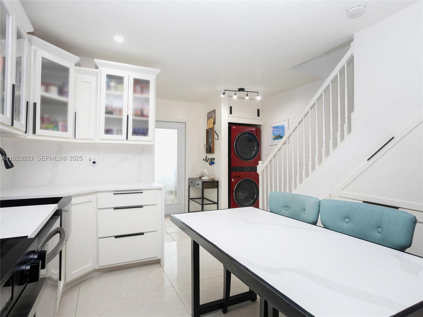 437 SW 3rd St #2, Miami FL 33130