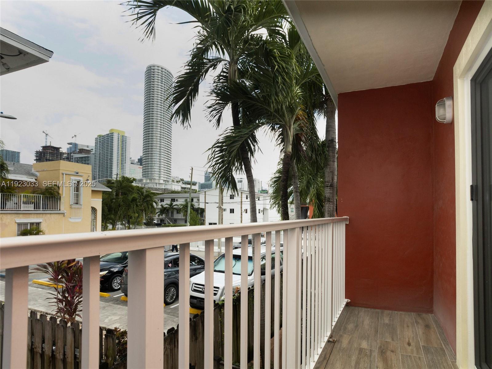 437 SW 3rd St #2, Miami FL 33130